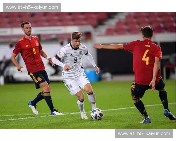 恩怨、烈焰与重生：当波兰再次遇见德国，这不只是一场90分钟的较量